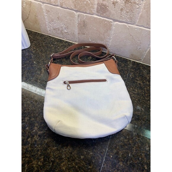 Relic Teagan Butterfly Crossbody Purse Bag Like New - Picture 3 of 7